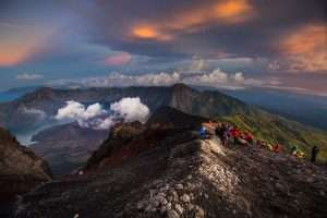 Rinjani Summit Trekking 3 Days 2 Nights