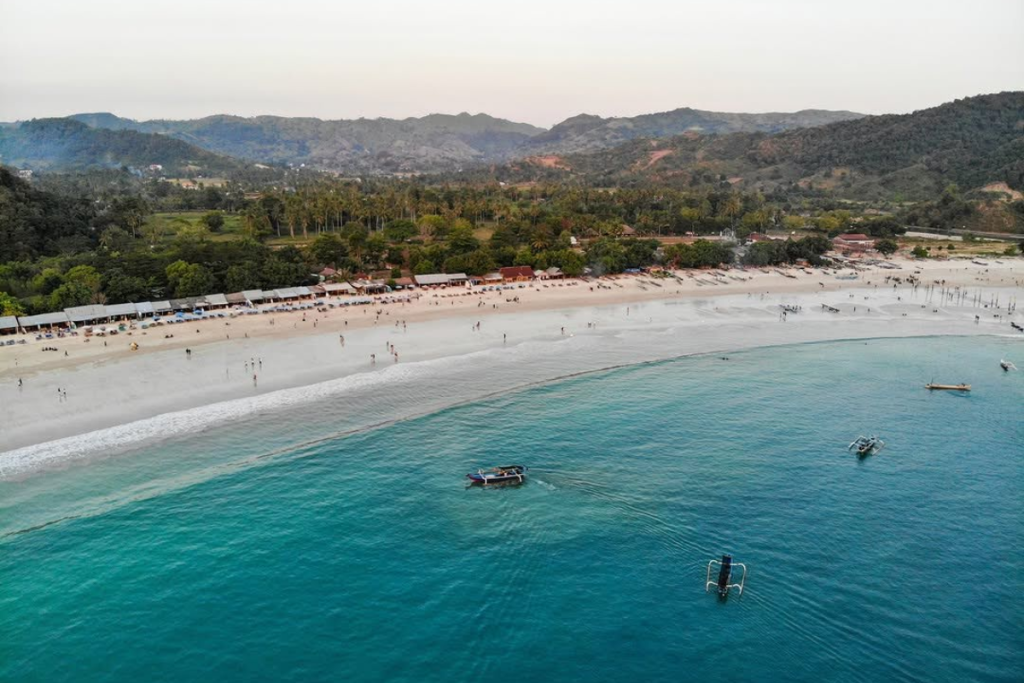 best beaches in Lombok for swimming