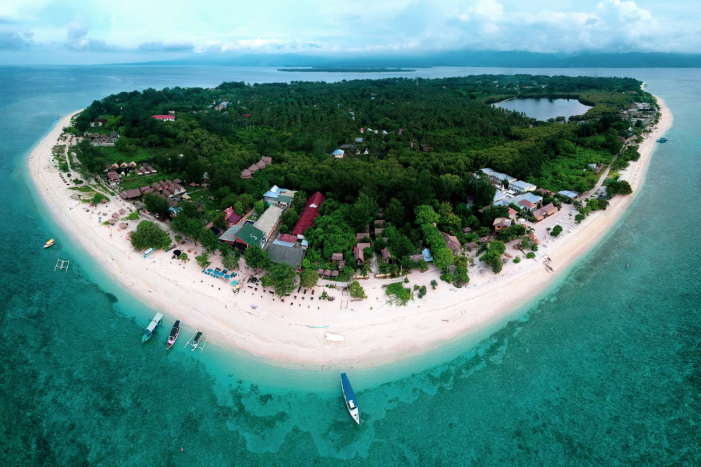 best places to visit in Lombok for surfing