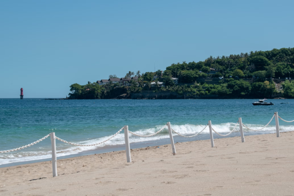 best beaches in Lombok for families