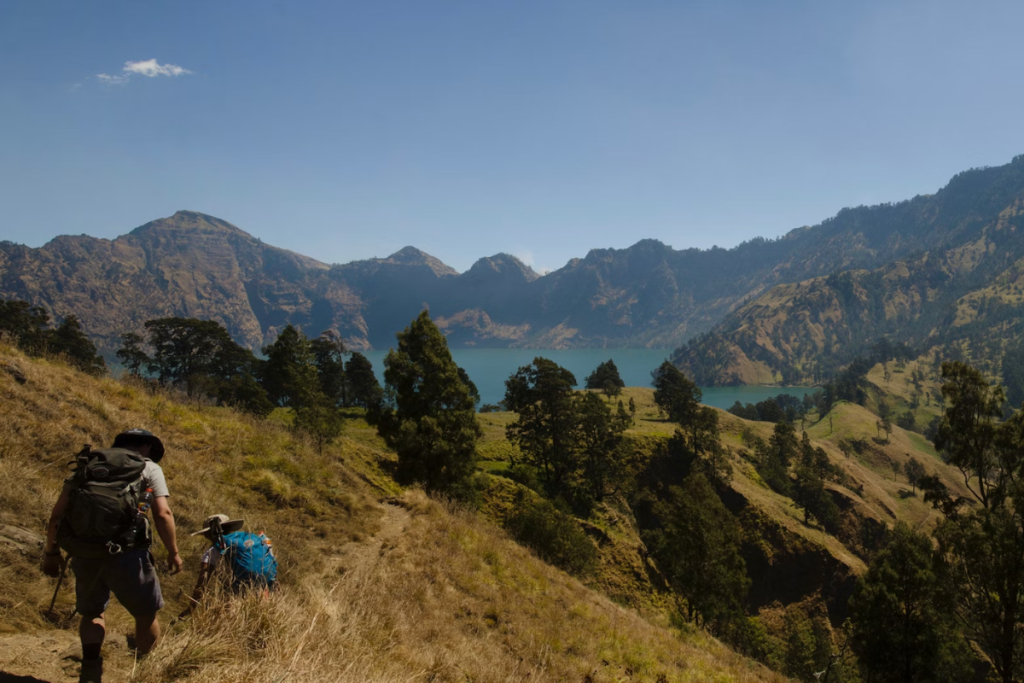Best Rinjani trekking packages